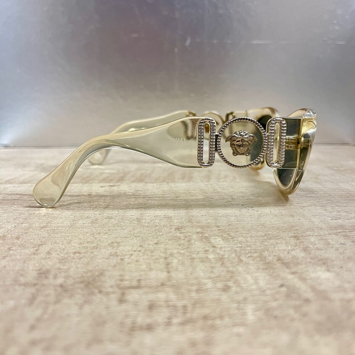 GIANNI VERSACE MOD 413/B Col 924 Vintage Sunglasses Great GIANNI VERSACE MOD 413/B Col 924 Vintage Sunglasses Great