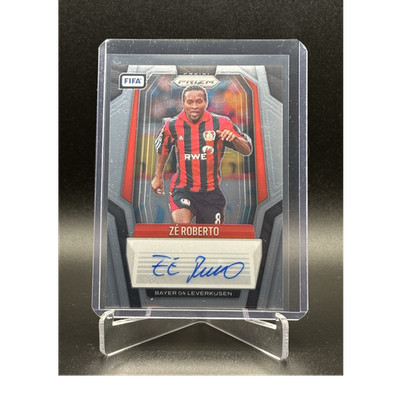 Panini Prizm 2025-26 FIFA Ze Roberto Bayer 04 Leverkusen Auto Karte Nr. S-ZR