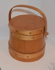 Small Vintage Primitive Wood Firkin with Lid & Handle