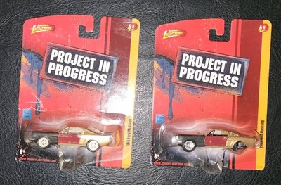 Lot Of 2 Johnny Lightning 2009  FORD MUSTANG 1965 Error White Project Progress