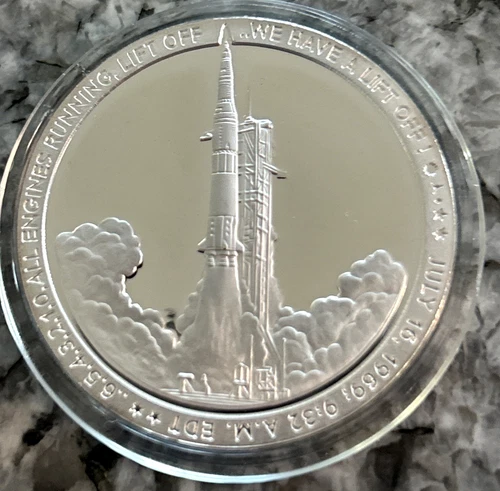 2019 Apollo 11 50th Anniversary 1 oz .999 Fine Silver Round # 3910
