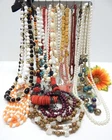 VINTAGE TO NOW COSTUME CRAFT JEWELRY BEADED NECKLACE LOT ASSORTED MATERIALS