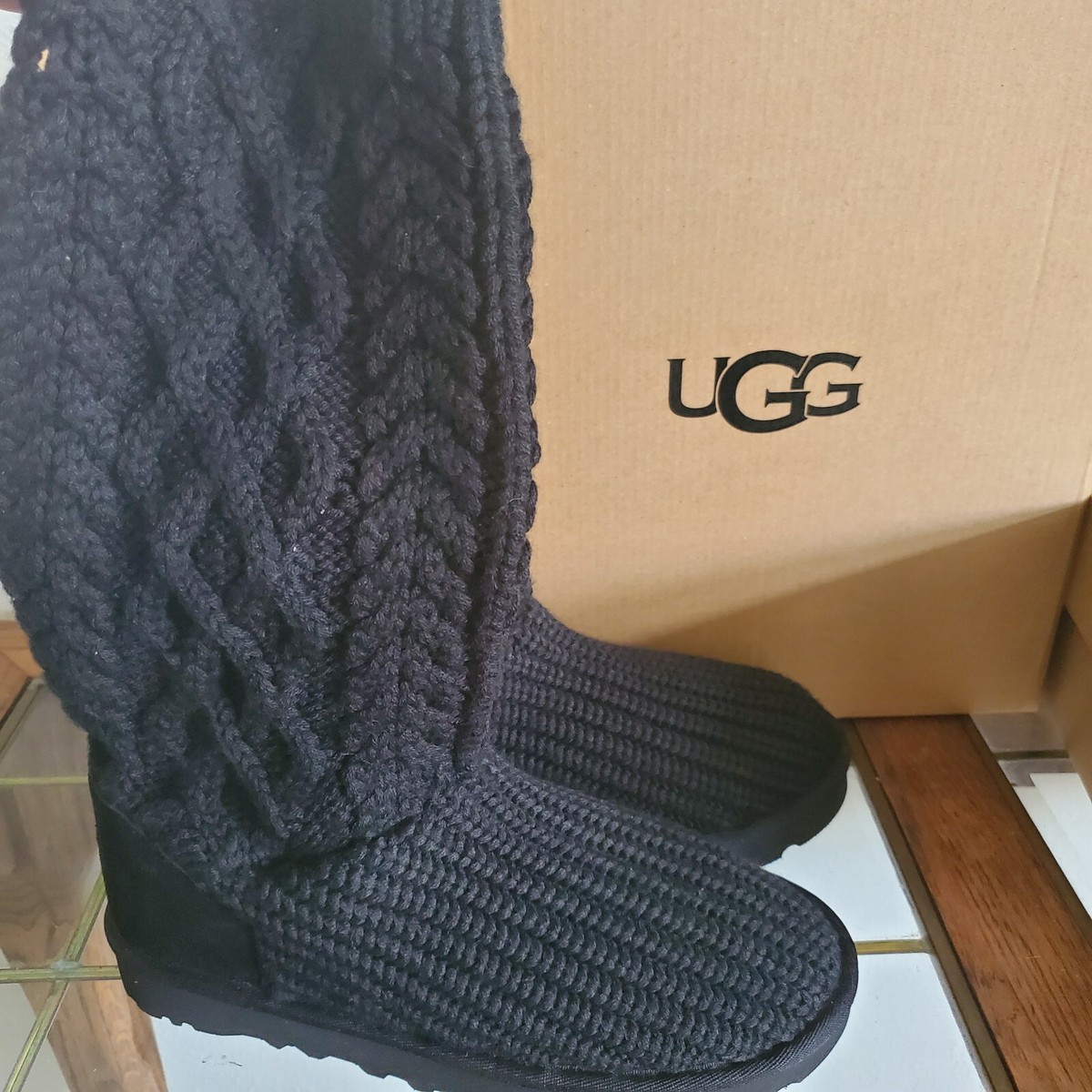 NEW WOMENS SIZE BLACK UGG CLASSIC CARDI CABLED KNIT TALL BOOTS