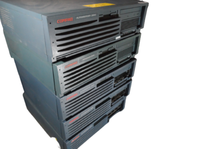 サーバー HP compad HP Compaq DEC AlphaServer DH-74BAA-AA 1GbMEM Alpha Server DS10