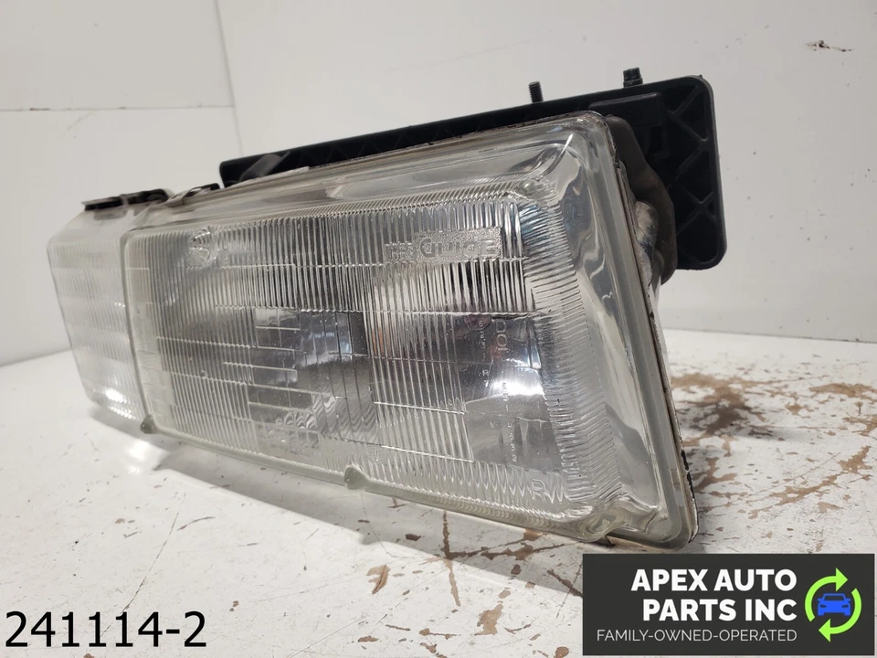 OEM 1992-1997 Cadillac Seville STS 1.3 LADO DERECHO PASAJERO FARO Foto 2 de 4