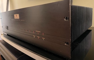 Parasound HCA-806A - 6 Channel Audiophile Amplifier