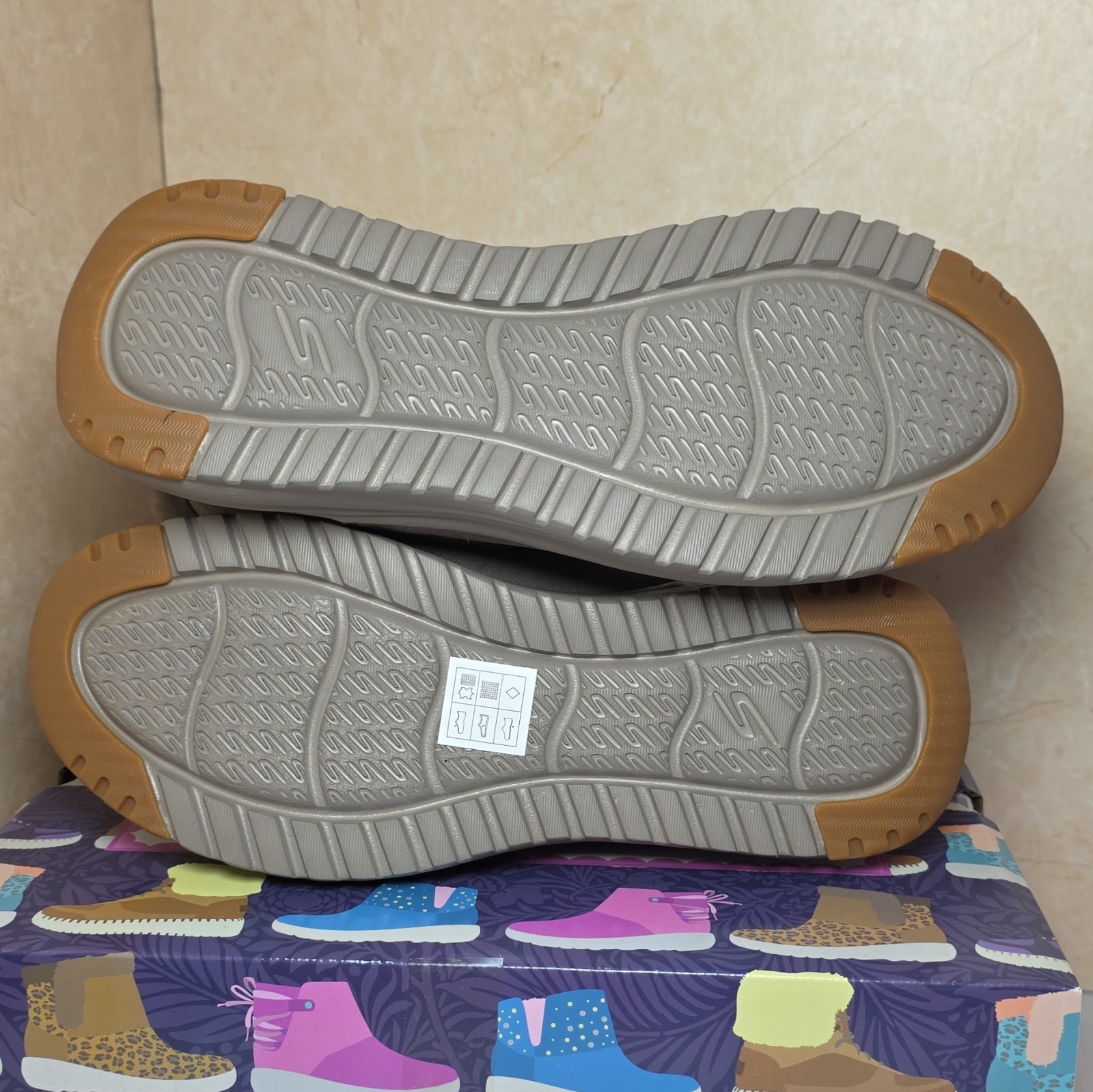 SKECHERS GOwalk On-the-Go Stellar Cozy Step Waterproof Suede Boots UK 6 BNIB image 5