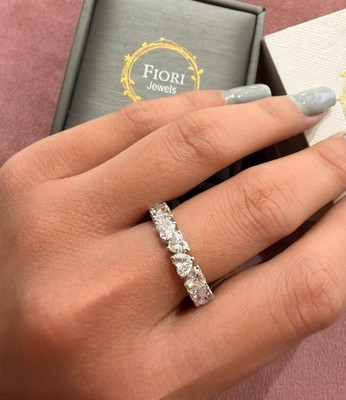 18K Weißgold Lab Grown Diamant Herz Ewigkeitsring, Fiori Ewige Liebe Serie