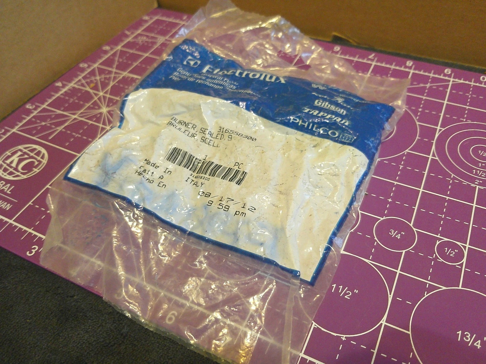 316558300 - Frigidaire Genuine OEM Electrolux Range Oven Burner