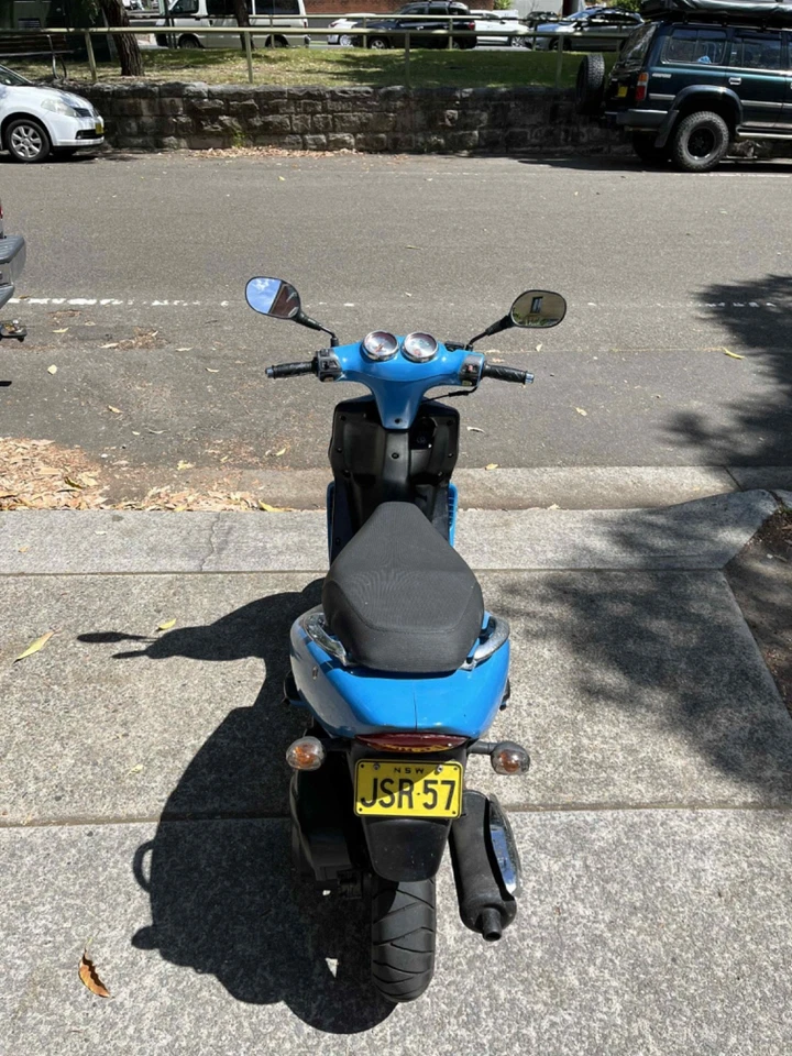 TGB scooter 125cc - image 4 of 4