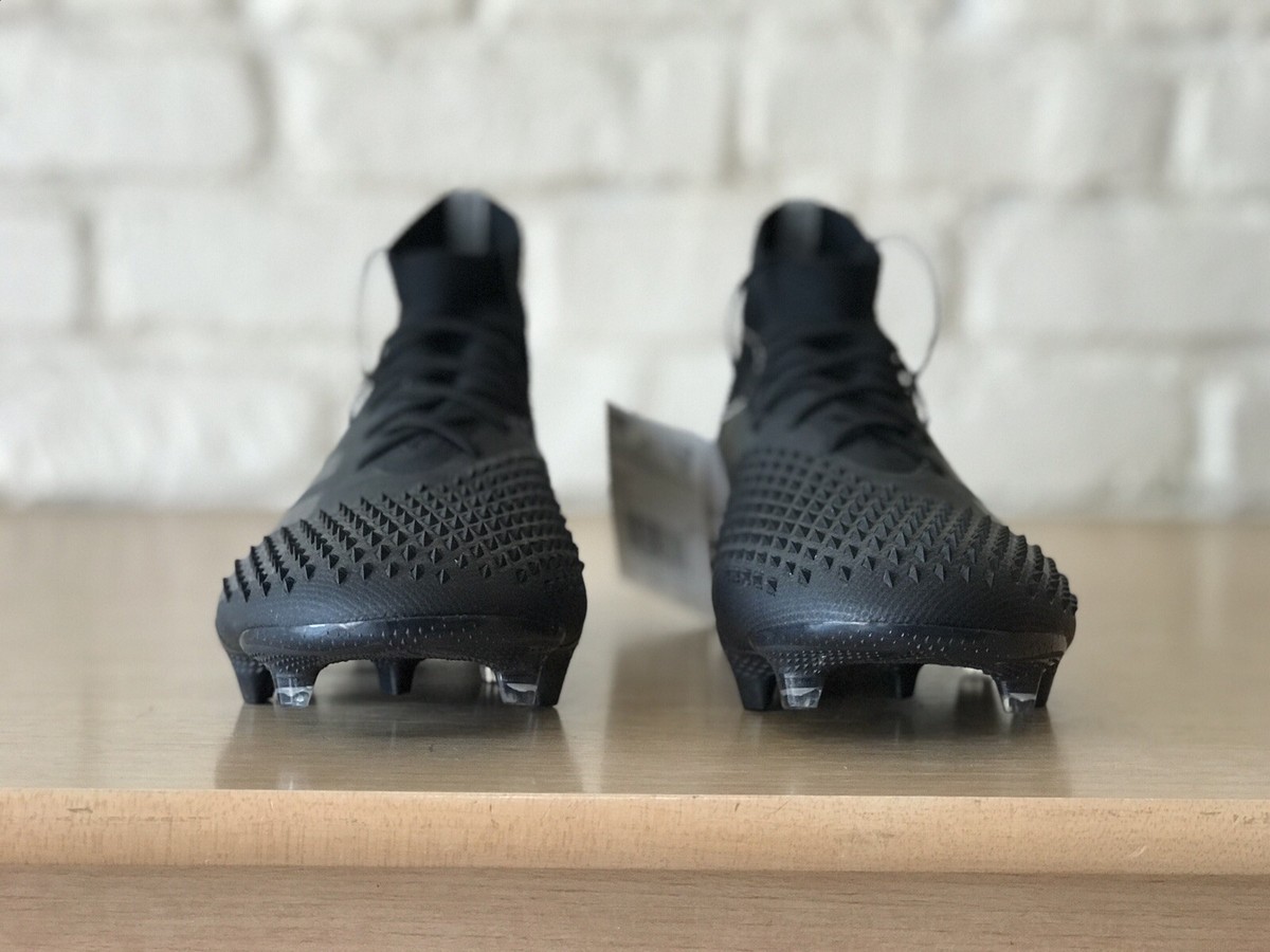 Size 7.5 - adidas Predator Mutator 20.1 FG Black Metallic