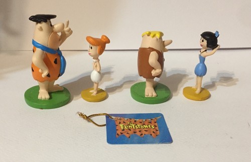 Fred e Wilma Flintstones Barney e Betty Rubble 4 Figure Resina NEW The Antenati - Foto 3 di 9