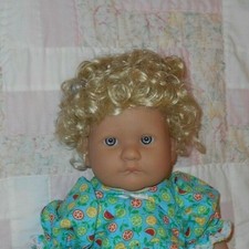 Playhouse VICKIE Doll Wig SZ 12/13 PALE BLONDE Short Curly Hair Modacrylic NWT