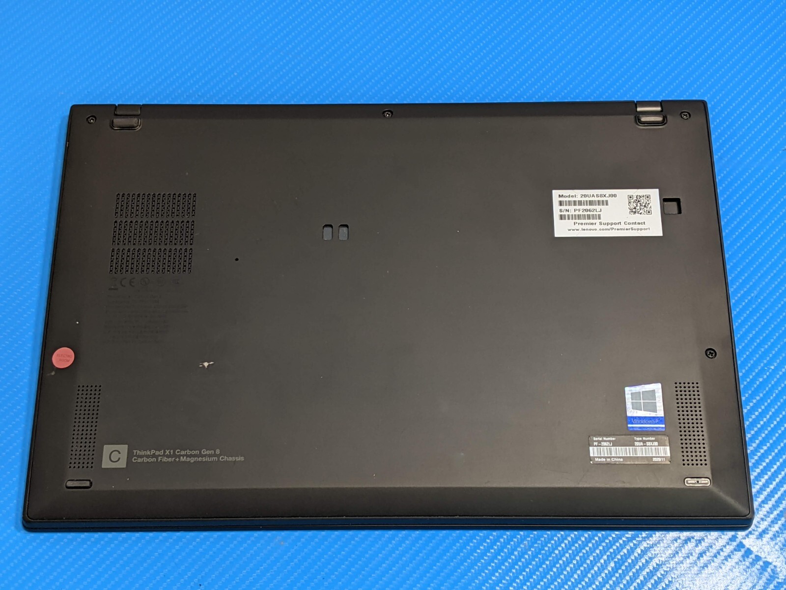 Lenovo ThinkPad X1, 14-Inch Laptop, with Intel Core i7 10th Gen., Windows 11 Pro