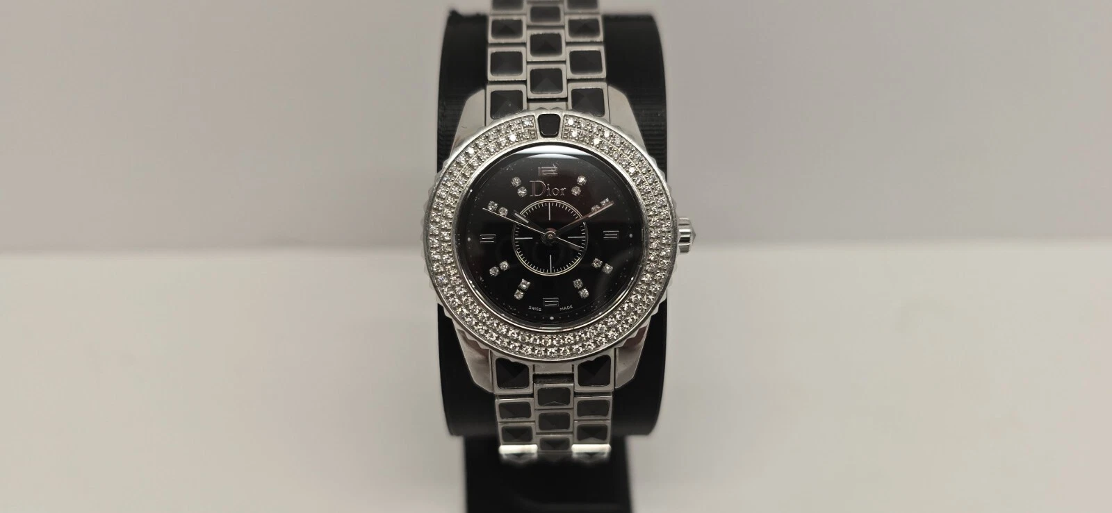 Rare montre femme Christian Dior Christal Diamond CD112119M0021 238009