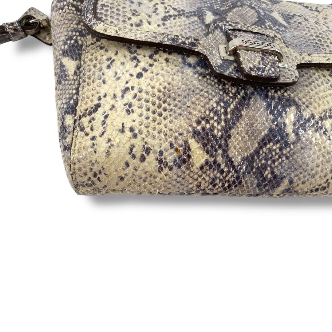 Coach python print clutch bag - image 11