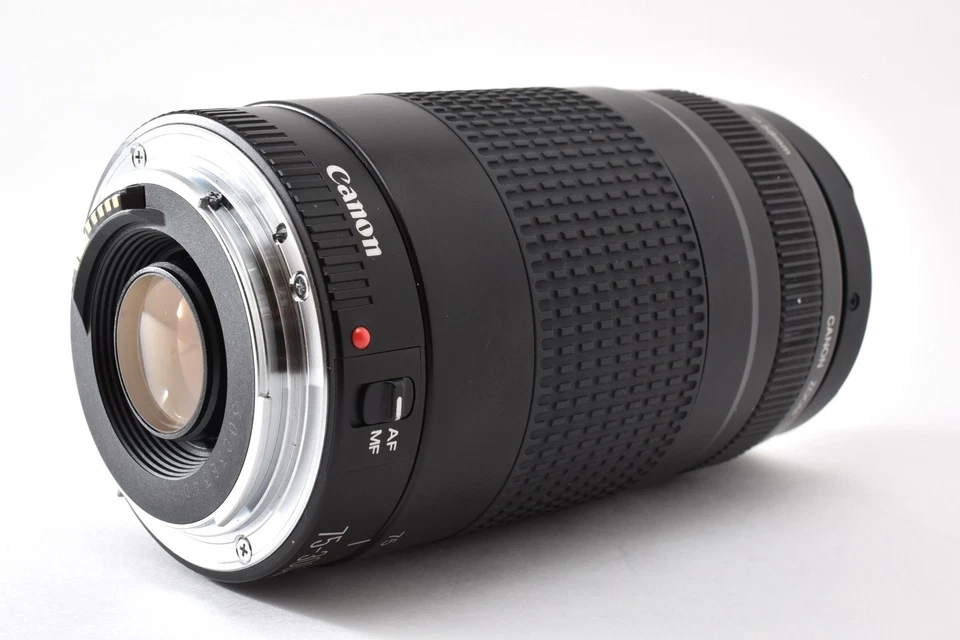 Objectif pour appareil photo zoom Canon EF 75-300 mm f4-5,6 II noir avec... - Photo 4/4
