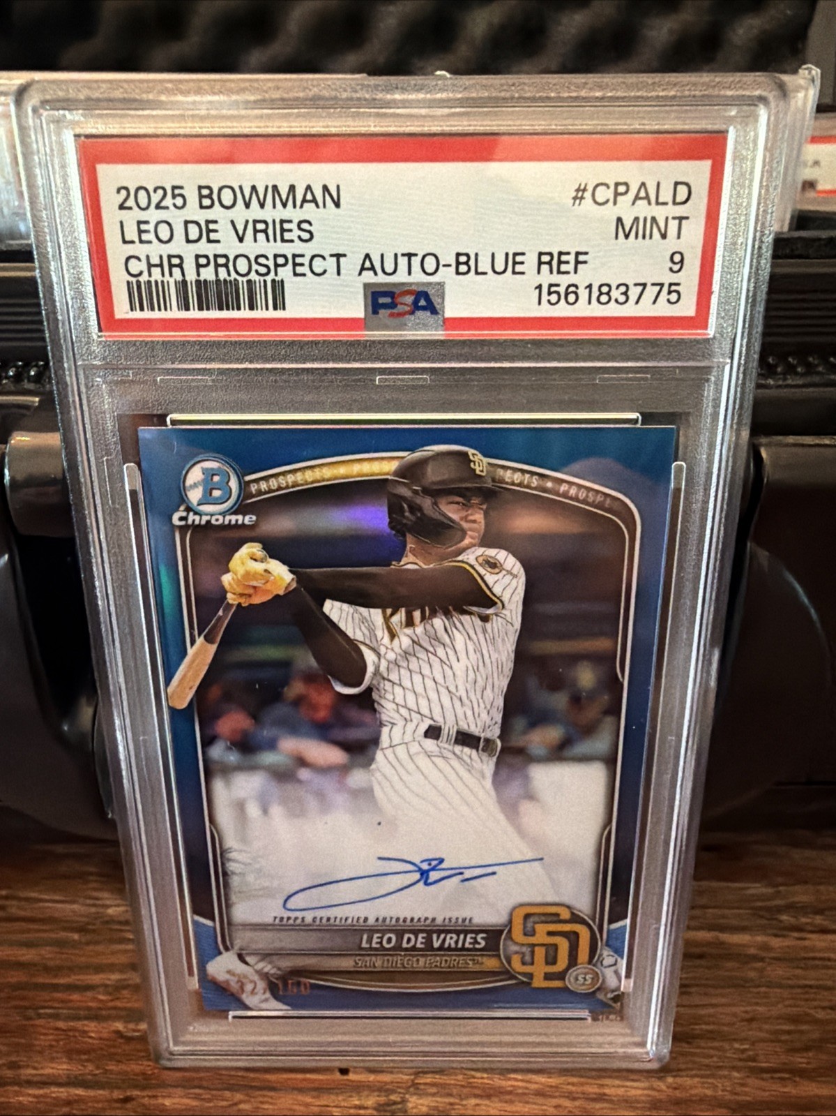 2025 Bowman Leo De Vries Chrome Prospect RC Auto True Blue /150 Padres #CPA-LD
