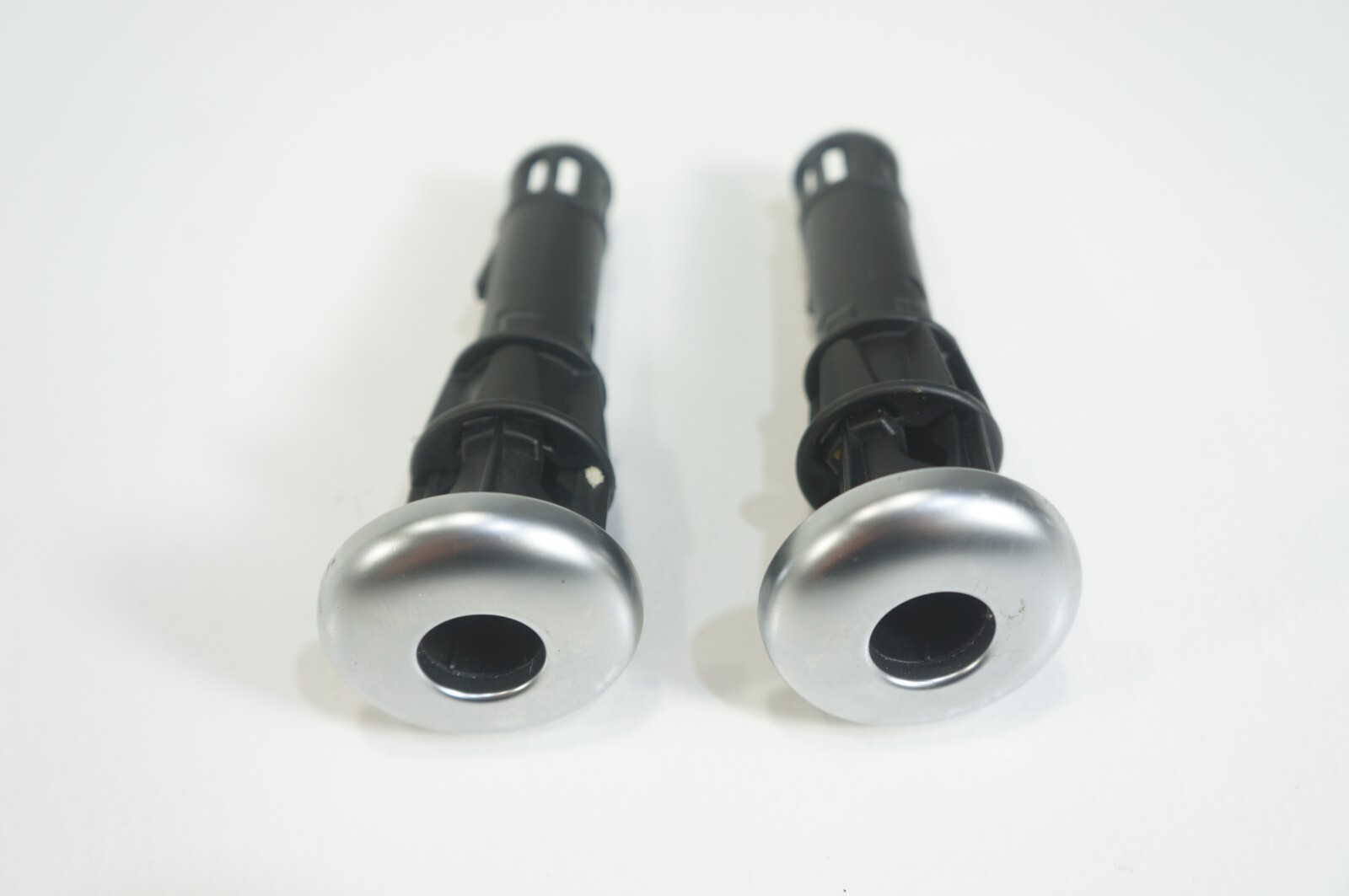 Oem 06-2012 Bentley Flying Spur Seat Headrest Anchor Holder Knob Bezel Lock Pair