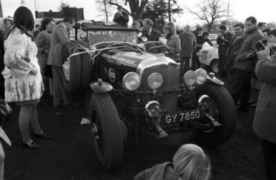 Keith Schellenberg Norman Barclay 1930 Bentley London Sydney Rally 1968 Photo 7