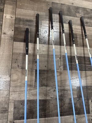 65Gr Women's Vanquish Acuity 6 Piece Golf Club Set Light