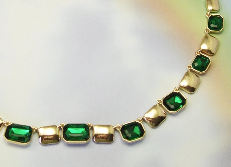 Collar VERDE Estrás de DILLARDS Piedras de Vidrio Tono Dorado Boda Novia Foto 4 de 4