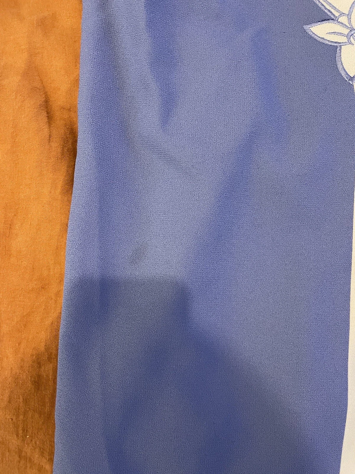 Picture 4 of 6