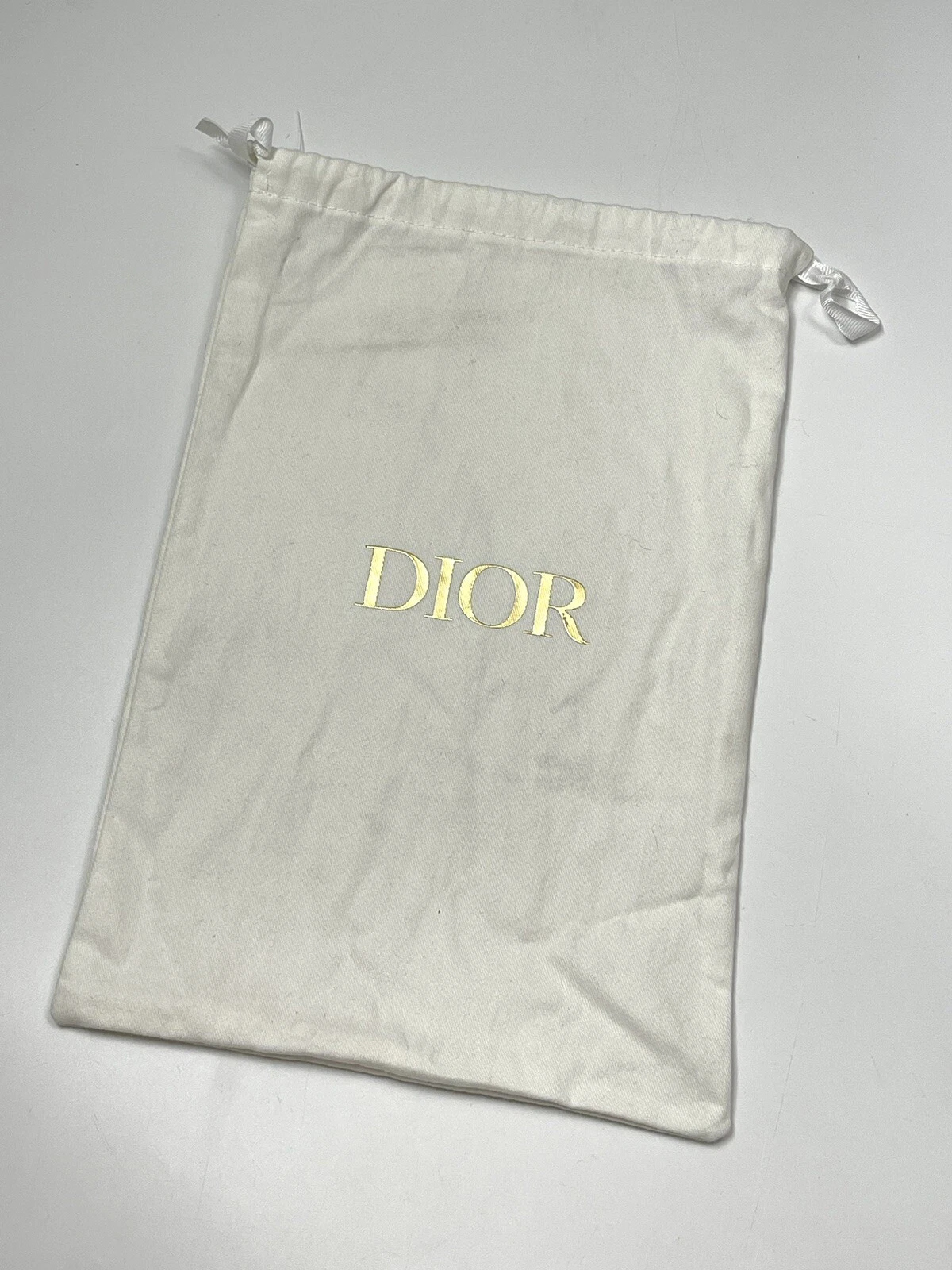 Sacs à poussière à cordon de dessin authentiques pour chaussures DIOR blanc avec or 12,5 pouces x 9”