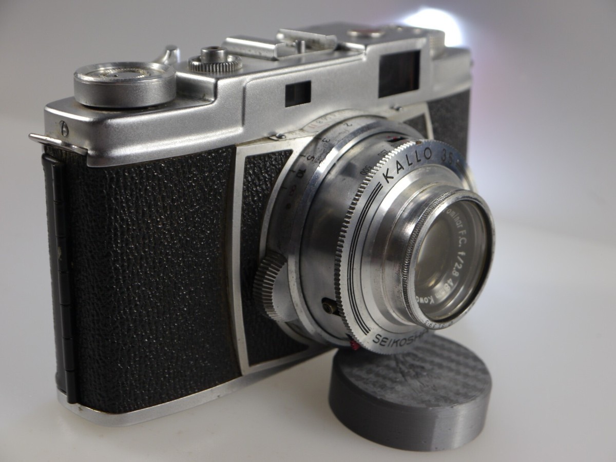 VINTAGE and RARE KOWA KALLO 35 RANGEFINDER CAMERA w PROMINAR