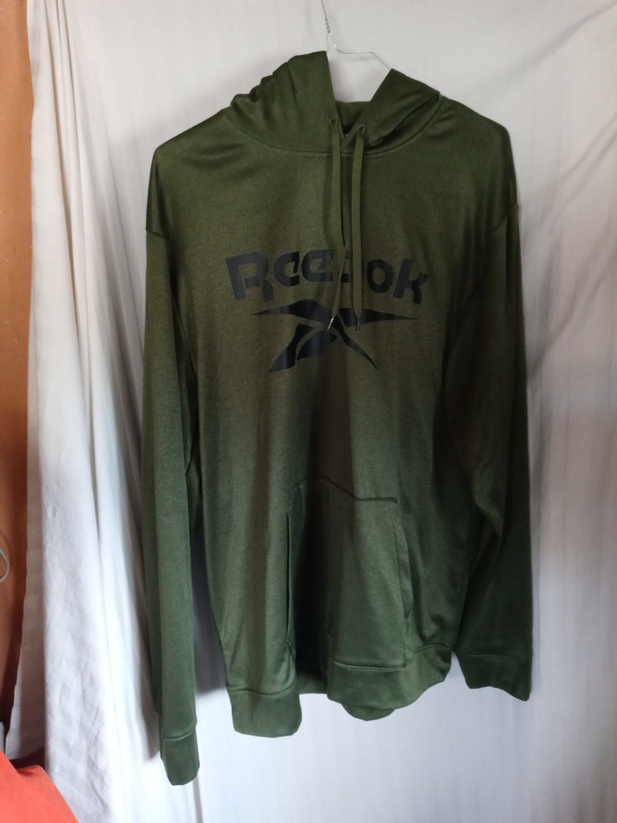 Reebok 100 percent polyester pullover hoodie Men'… - image 1