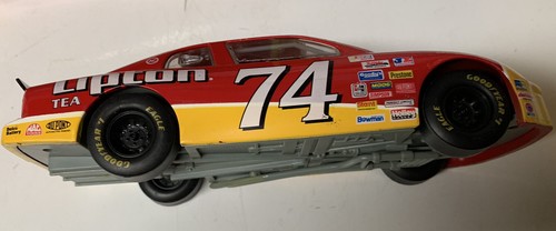 Racing Champions Nascar Johnny Benson Lipton 1/24 Die Cast Stock Car Replica 74 - Picture 4 of 10
