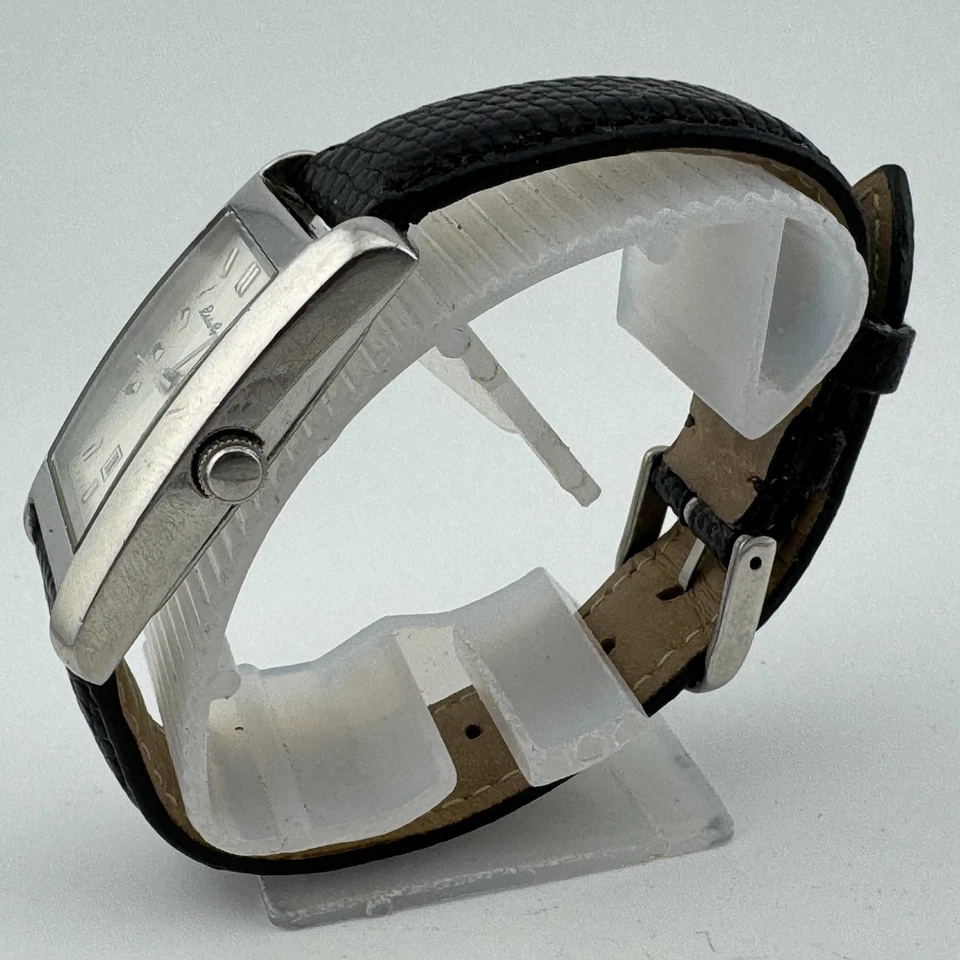 Eddie Bauer Analog Quartz Watch Men Silver Rectangle Leather ~ For Parts Repair - Image 4 of 4