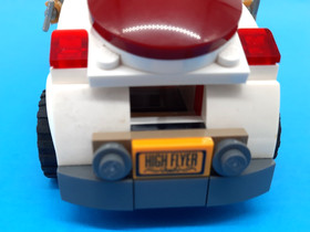 LEGO Batman Movie The Penguin Arctic Roller 70911, (Vehicle, Batman & Boat ONLY)