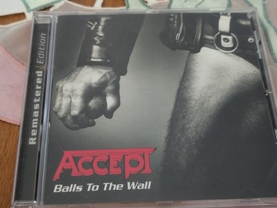 Accept   Balls To The Wall 2002 Remastered Edition sehr guter Zustand Love Child