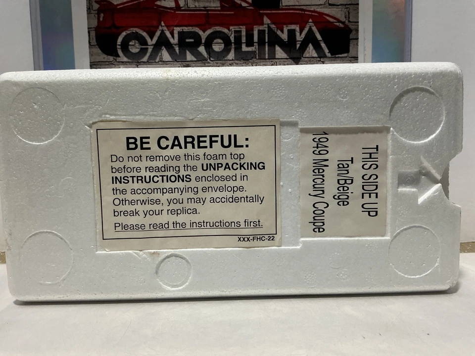 ESCALA 1/24 THE DANBURY COMO NUEVO: CUPÉ MERCURY CLUB 1949 [COLOR RARO] Foto 2 de 4