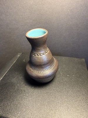 Handmade Studio Pottery Vase   Turquoise Interior   Signed   4  Tall