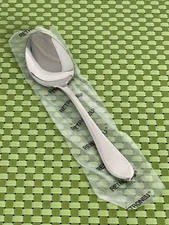 Retroneu ROSEANNE Stainless Place/Oval Soup Spoon 18-8 Korea Flatware - 7 1/4"