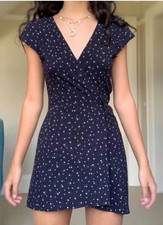 Brandy Melville Navy Blue Robbie dress Floral Wrap Tie Dress One Size Prep Italy