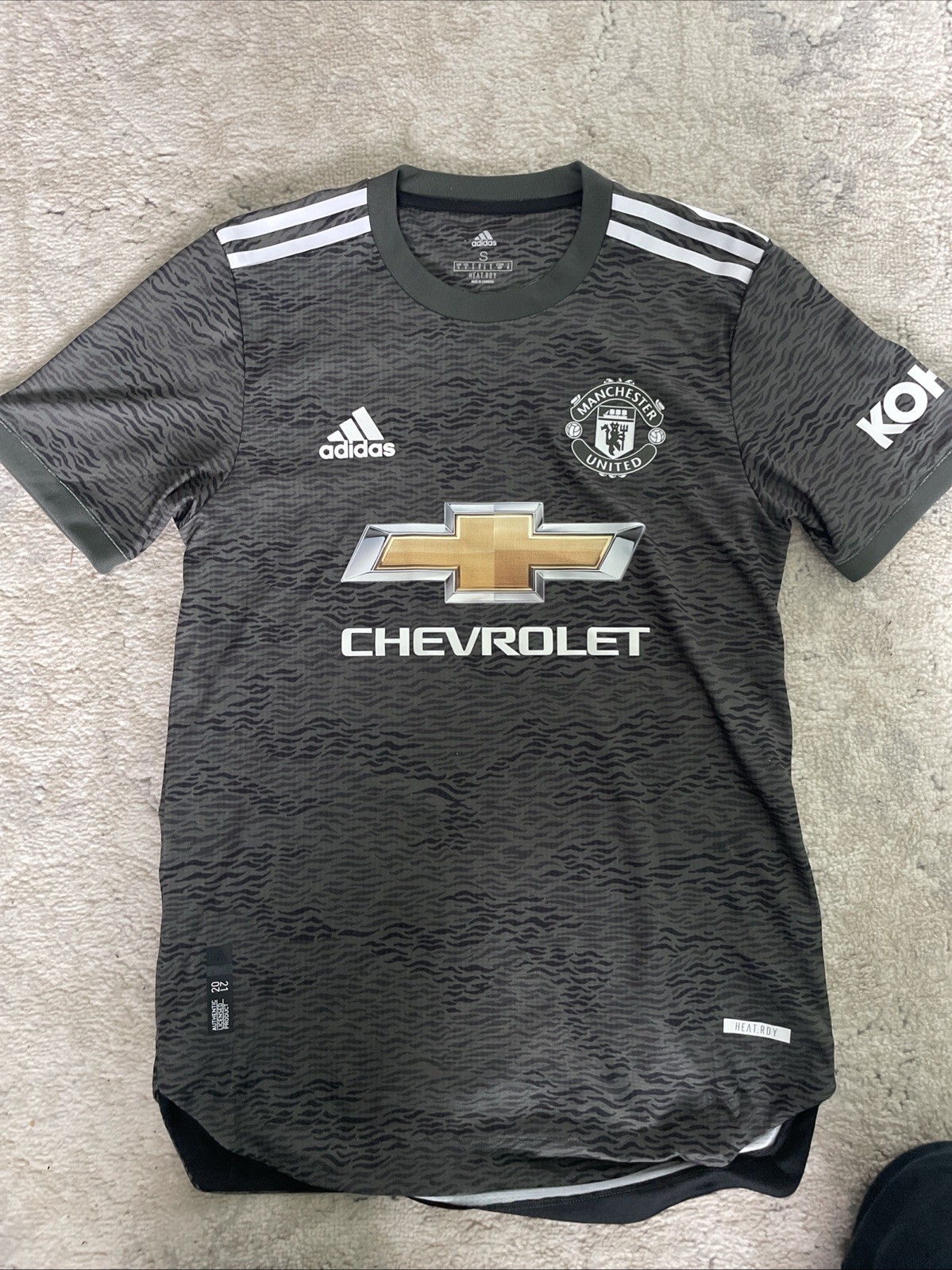 Adidas Manchester United 2021-22 Away Green Camo Kit, Size Men’s Small