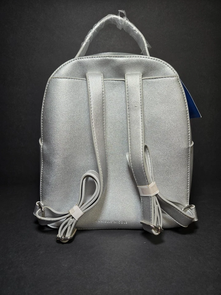 Mini Mochila Danielle Nicole X Disney Frozen 2 Plateada Metálica con pocos defectos Foto 3 de 4