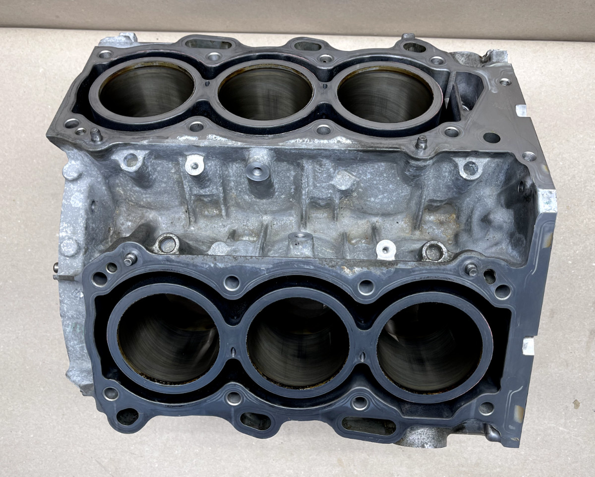 06-15 LEXUS IS250 ENGINE CYLINDER BLOCK 2.5L 4GR-FSE OEM 11401-80817 11401-80758