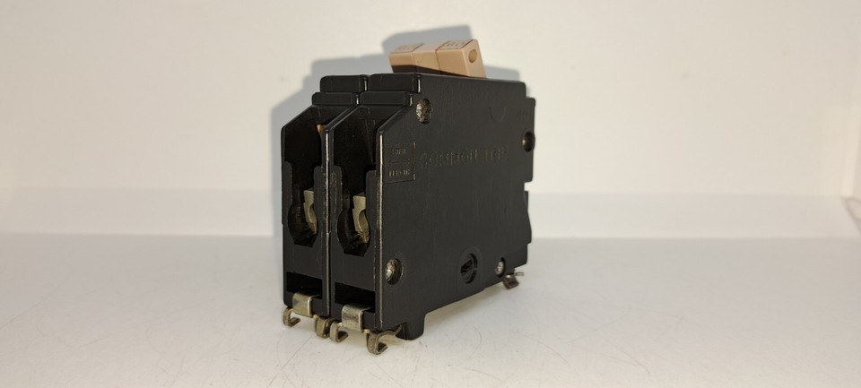 EATON CUTLER HAMMER CHQ260 2 Pole 60 AMP Type CH CHQ Circuit Breaker