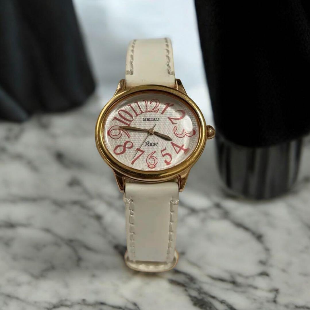 SEIKO Ruse Water Resistant 10bar Oval Ladies Stainless Steel  