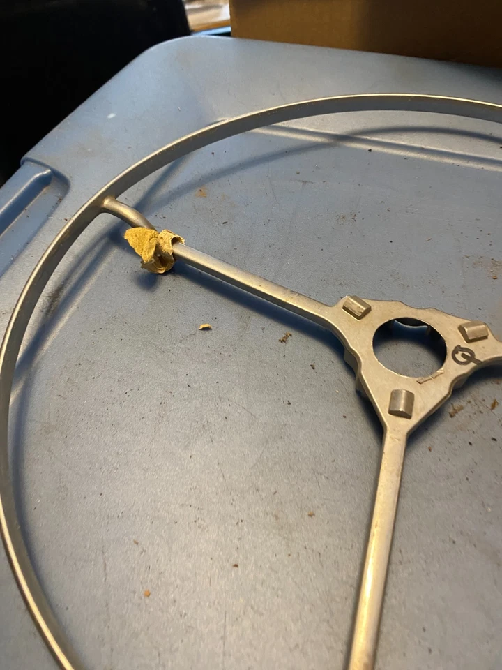 1946 1947 1948 Volante Chrysler New Yorker Anillo de bocina exterior moldura cromada 58 Foto 4 de 4