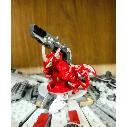 Bakugan Titanium Dragonoid Pyrus Red Mechtanium Surge & Sonicanon Gun Battle Gun