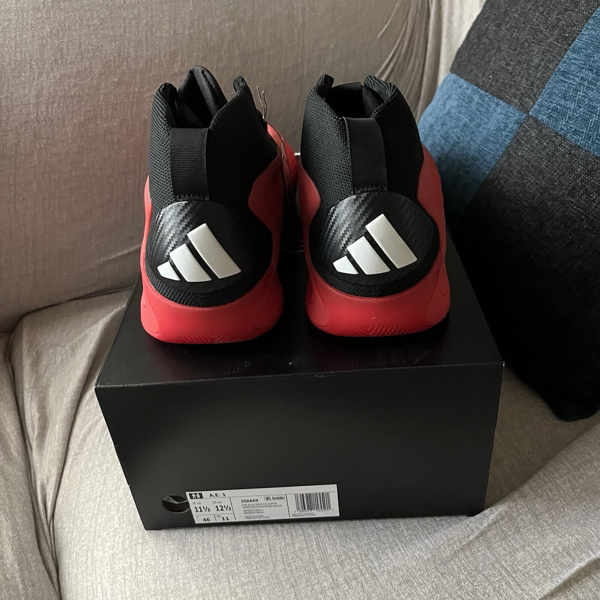ア*ダ様 adidas AE1 \"ia Bulldogs\" 28cm Adidas AE 1 Georgia Bulldogs On Feet Review - YouTube