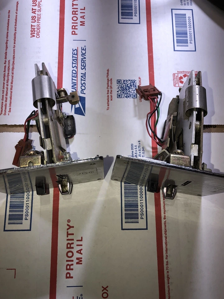 American Dryer Coin Drop Old Style ADC 235/ADC 236 Used, Tested (2 Pack) - Image 4 of 4