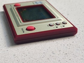 Nintendo Game & Watch Octopus (OC-22) Wide Screen