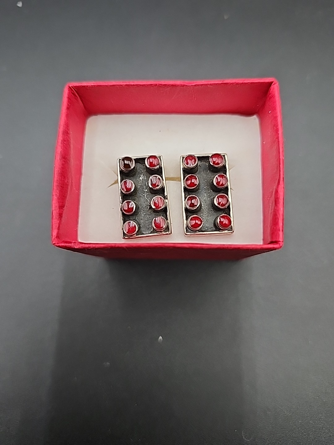 16 Garnet 925 Marked Silver Rectangular Grid Post… - image 2