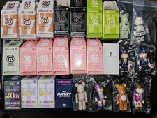 LOT (24) 100% MEDICOM BE@RBRICKS BEARBRICKS SECRET VARIANT ARTIST W/BOX W/CARD